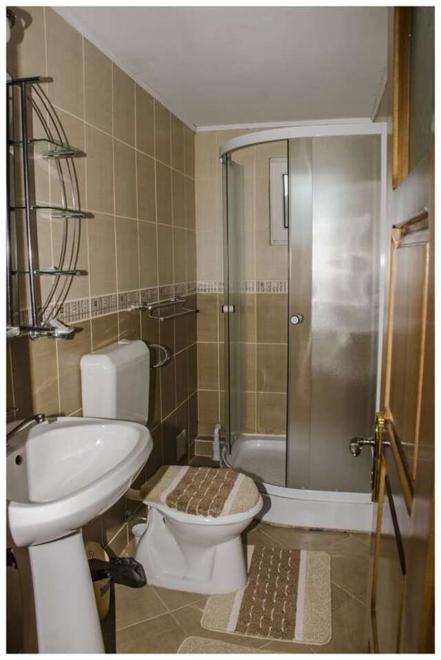 Гостевой дом Pensiunea LIN COTA 1000 Синая-14